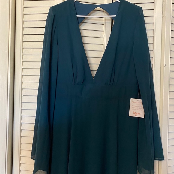 Show me your Mumu Bridesmaid dress - Picture 1 of 5